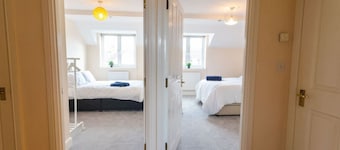 9FC Apartment 2 Bedroom Sleeps 4 Long Stay Disc