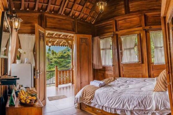 Room - Imah Kayu by Horison (Cilimus)