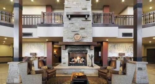 Ski in/Ski Out Charming 3-bedroom Condominium in Beautiful lodge at The Canyons