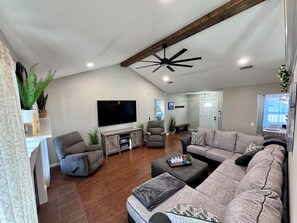 Smart TV, fireplace, video games, ping pong