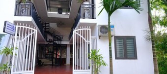 Ha Giang Hoppers Hostel and Tour