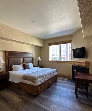 1 Schlafzimmer, Schreibtisch, Bügeleisen/Bügelbrett, kostenloses WLAN