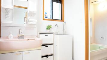 Toalettartikler (inkludert)