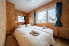1 bedroom, iron/ironing board, free WiFi - C-FLAT (Niki)
