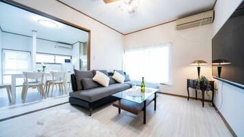 Iron/ironing board, cribs/infant beds