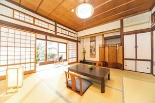 熨斗/熨衣板、婴儿床