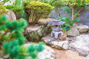 Property grounds - Awaji egaosakuie in Sumoto (Sumoto)