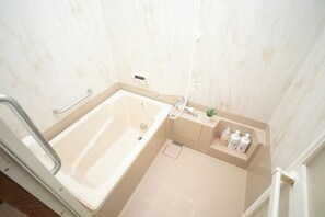 Iron/ironing board, cots/infant beds