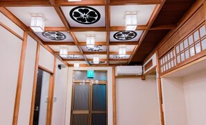 Interior - WholeHouse　Himeji (Himeji)