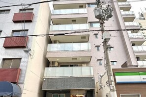 Exterior - Jin Yue guesthouse (Osaka)