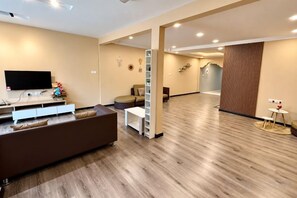 Living area - Ang Lee Holiday Home 2 (Semporna)