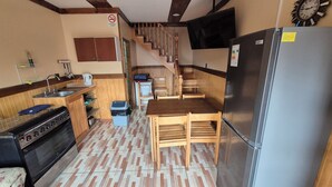 家庭小屋, 庭院景观 | 起居区