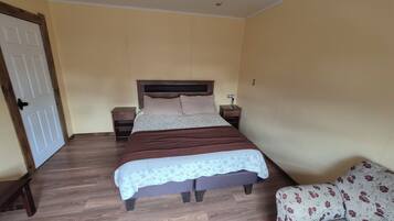 2 bedrooms