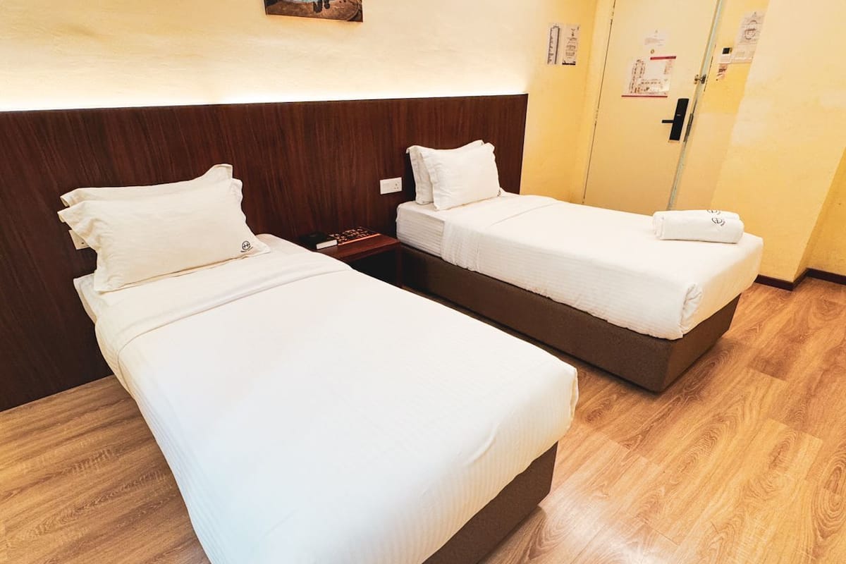 Habitación estándar con 1 cama matrimonial o 2 individuales | Wifi gratis