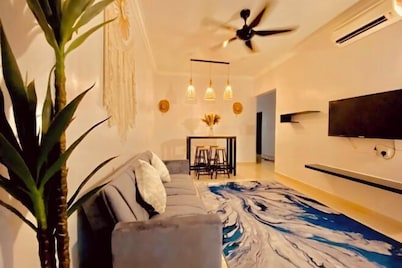 HeyBlueee Homestay~ 5min Jetty/Netflix/Games