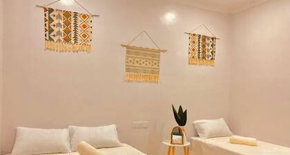 HeyBlueee Homestay~ 5min Jetty/Netflix/Games