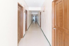 Unclassified image, 4 of 19, button - RedDoorz @ Western Bicutan Transients Inn (Taguig)