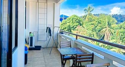 Jethro Hotel and Resto