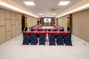 Meeting facility - Alimoer Hotel Kubu Raya (Raya River)