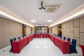Meeting facility - Alimoer Hotel Kubu Raya (Raya River)