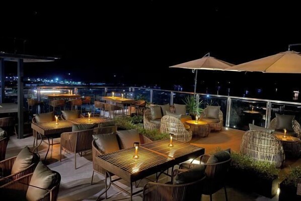 바(숙박 시설 내)