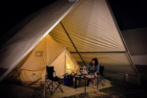 Outdoor dining - Pitifarmily Cafe & Camping (Kantharalak)