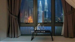 Suite Deluks, 1 kamar tidur, Bebas Asap Rokok, pemandangan kota | Pemandangan kota