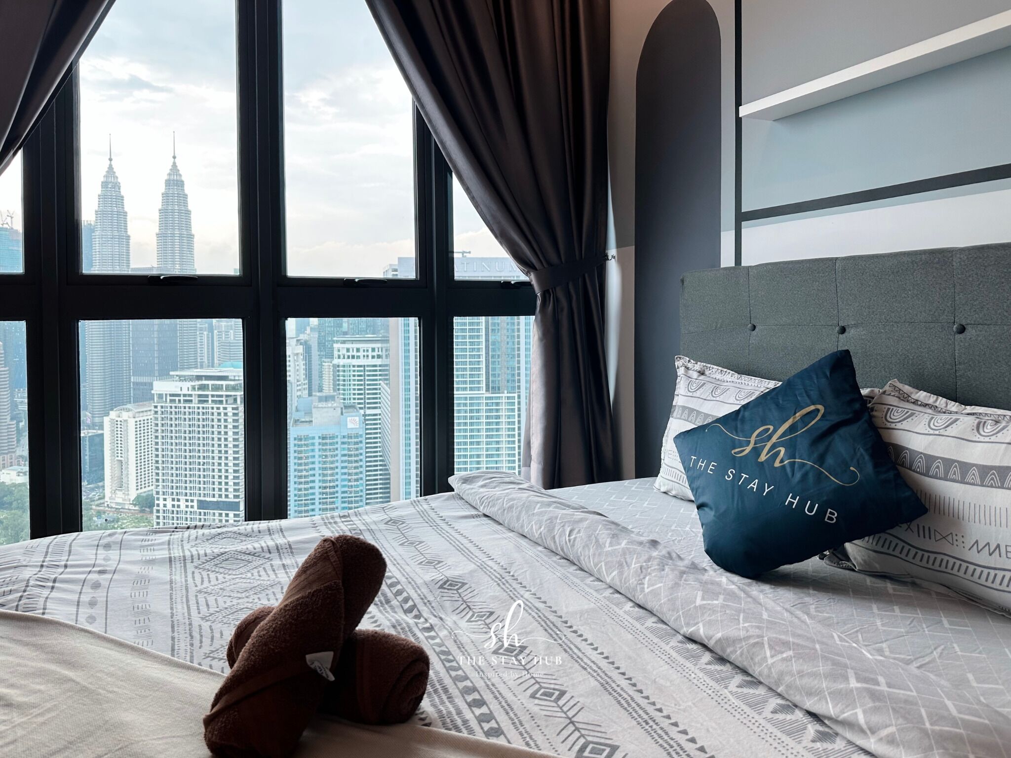 Deluxe Suite, 1 Bedroom, Non Smoking, City View | Wi-fi percuma 