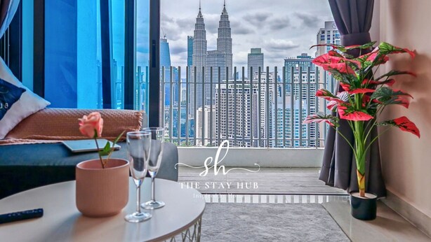 Suite Deluks, 1 kamar tidur, Bebas Asap Rokok, pemandangan kota | Pemandangan kota