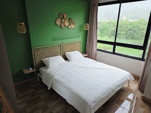 2 slaapkamers, reisbedje, wifi, beddengoed