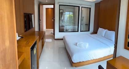 The D257 Hotel