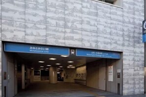 Unclassified image, 3 of 7, button - Yokohama　Stay 　Premier (Yokohama)