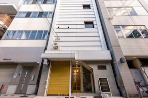 Unclassified image, 4 of 7, button - Yokohama　Stay 　Premier (Yokohama)
