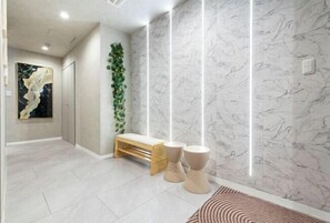 Soundproofing - Yokohama　Stay 　Premier (Yokohama)