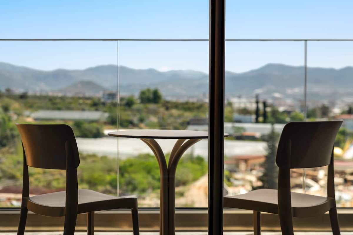 1 slaapkamer, luxe beddengoed, een minibar, een kluis op de kamer