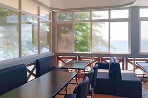 Dining - McKinley Grand Marina Hotel and Resort (Guihulngan)