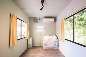 Room - Bulls Camp -Guesthouse with pets at the foot of World Heritage Mt.Fuji- (Narusawa)