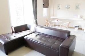 Room - Shi-ro-i Poshtel (Hat Yai)