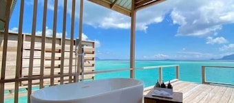 Sisipan Island Water Resort