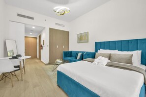 1 bedroom, iron/ironing board, free WiFi, bed sheets - Exclusive Downtown Dubai Studio (Dubai)