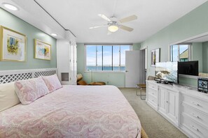 2 chambres, bureau, fer et planche à repasser, Wi-Fi gratuit