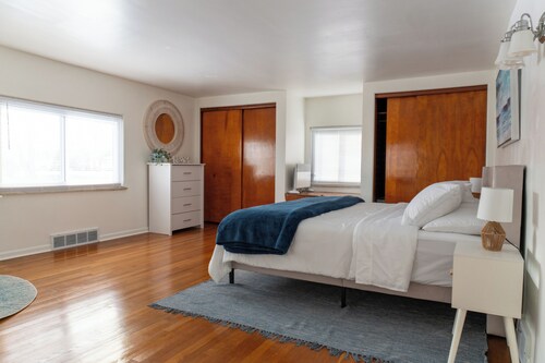 Cozy Home outside Pittsburgh