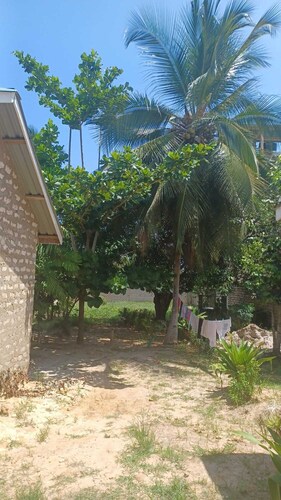 Lovely 2-bedroom house with WiFi in Wabungu. 2 Bathrooms.