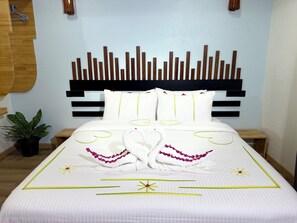 Deluxe-Doppel- oder -Zweibettzimmer, Balkon, Gartenblick
