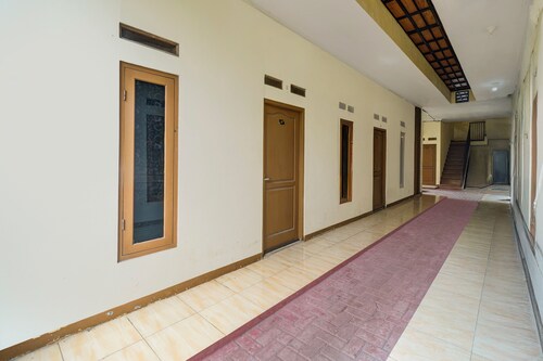 Hotel O Tangerang Near Indomilk Arena Stadium Formerly Sultan Residence