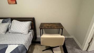 1 bedroom, desk, iron/ironing board, internet