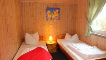 House | 2 bedrooms, individually furnished