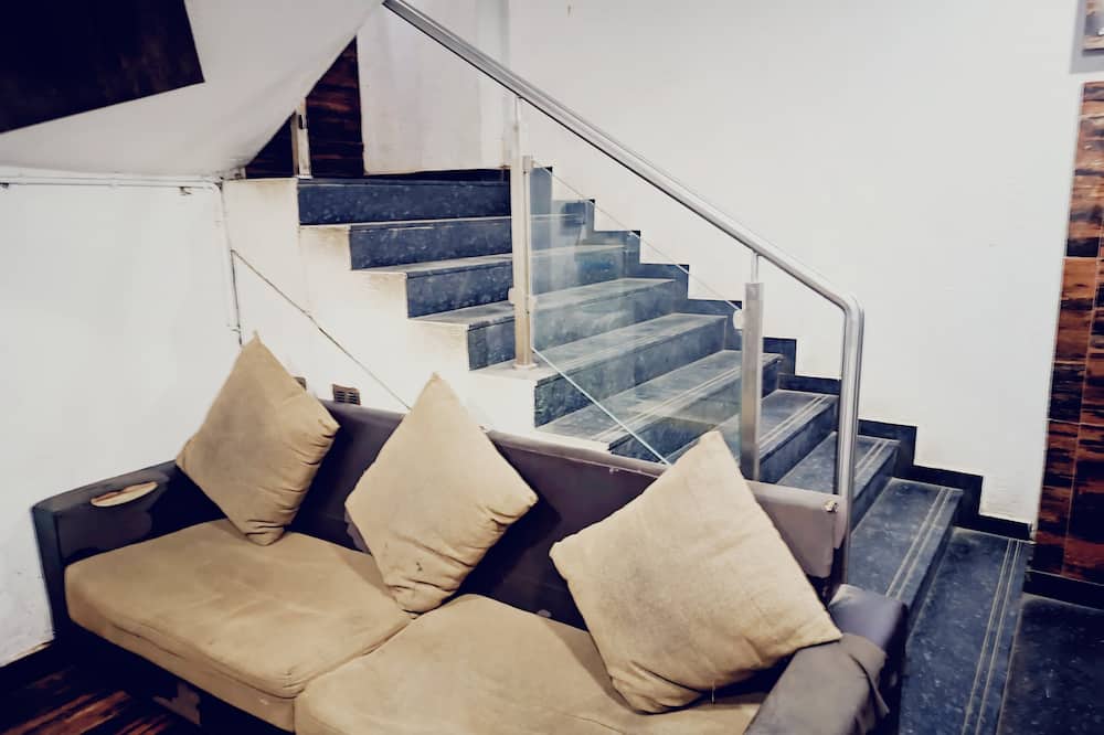 Elite Residency Tambaram