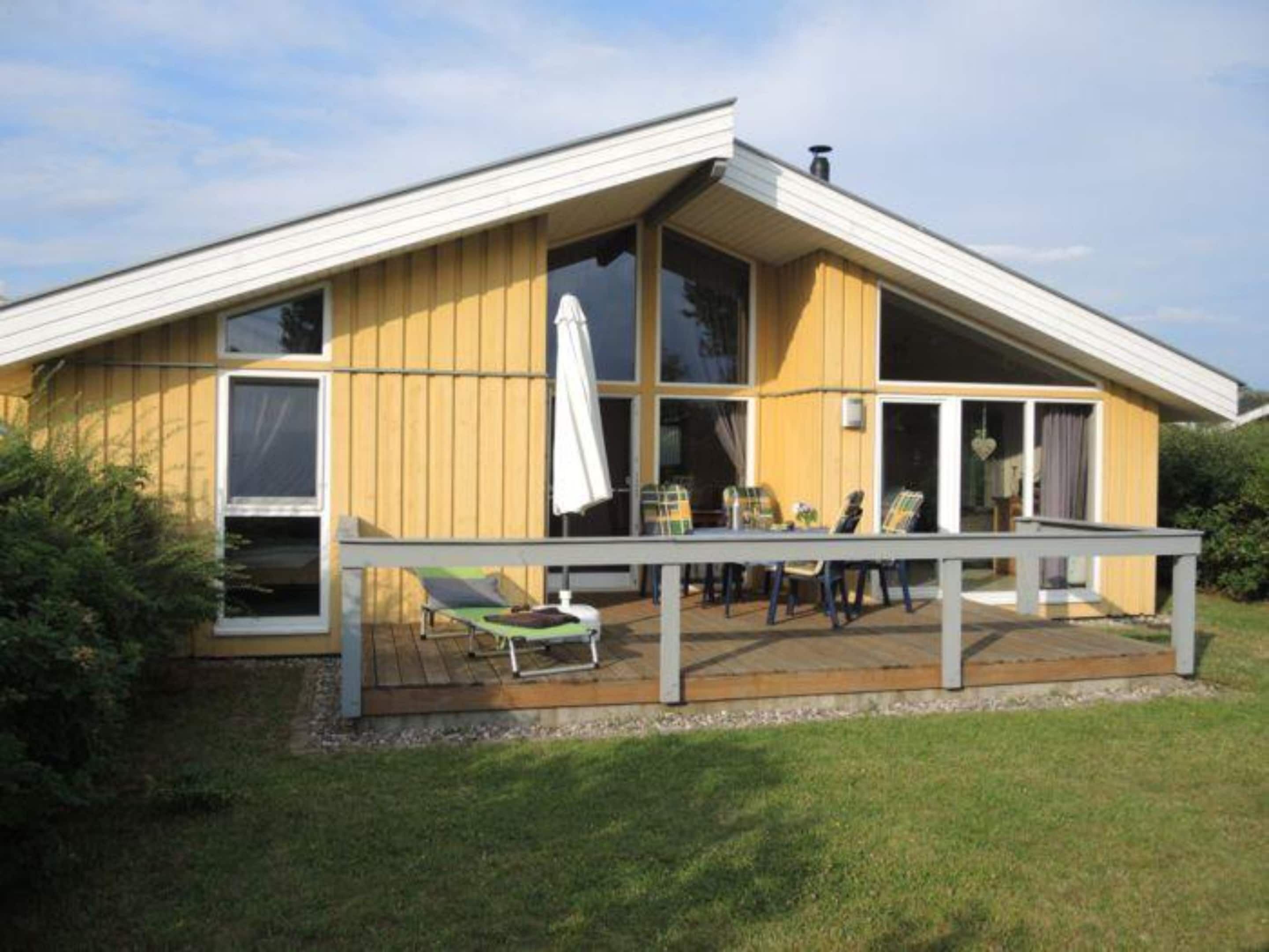 House | Outdoor dining