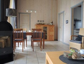 하우스 | 다이닝